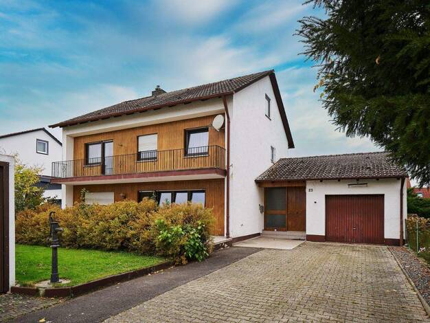 Mehrfamilienhaus zum Kauf 320.000 € 7 Zimmer 233,1 m² 845 m² Grundstück Geiselhöring 94333