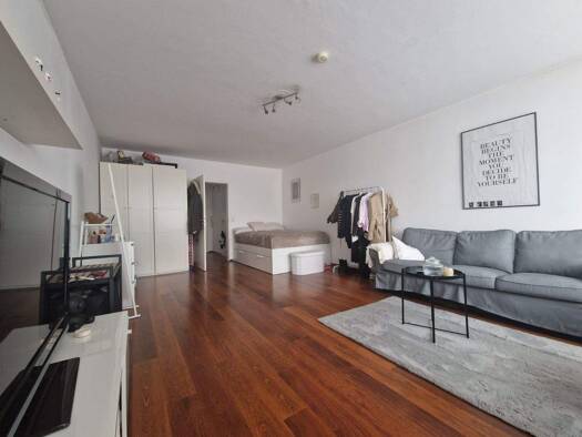 Studio zur Miete 470 € 1 Zimmer 40,6 m² frei ab sofort Innenstadt Oldenburg 26122