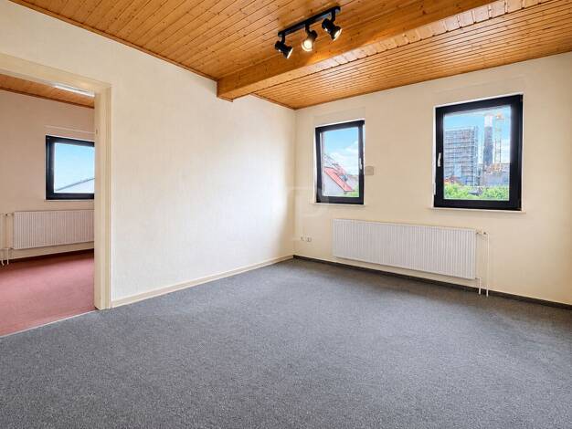 Einfamilienhaus zum Kauf 530.000 € 8 Zimmer 140,3 m² 740 m² Grundstück Okriftel Hattersheim 65795