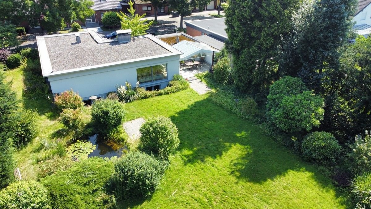 Bungalow zum Kauf 945.000 € 6 Zimmer 258 m²<br/>Wohnfläche 1.611 m²<br/>Grundstück Schwadorf Brühl 50321