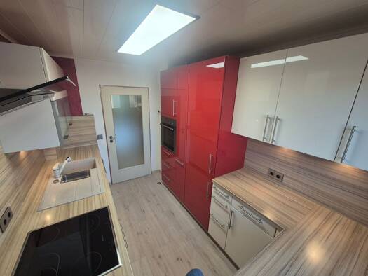 Wohnung zur Miete 1.400 € 4 Zimmer 93 m² Geschoss 1/4 frei ab sofort Gärtringen 71116