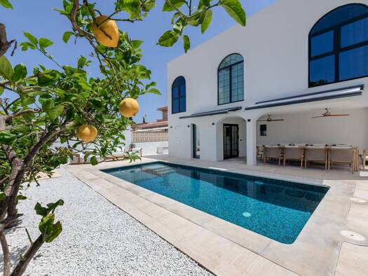 Villa zum Kauf provisionsfrei 1.690.000 € 6 Zimmer 187 m² 537 m² Grundstück El Toro 07180