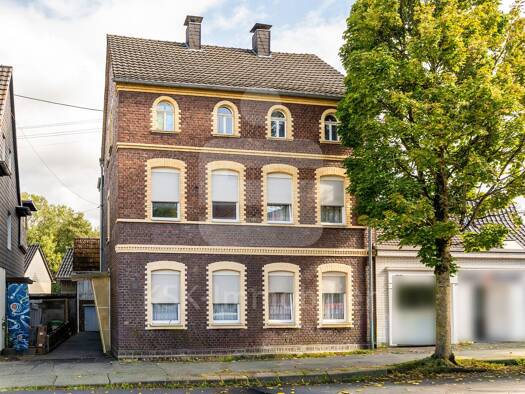 Mehrfamilienhaus zum Kauf als Kapitalanlage geeignet 150.000 € 8 Zimmer 171 m² 190 m² Grundstück Eitorf Eitorf 53783