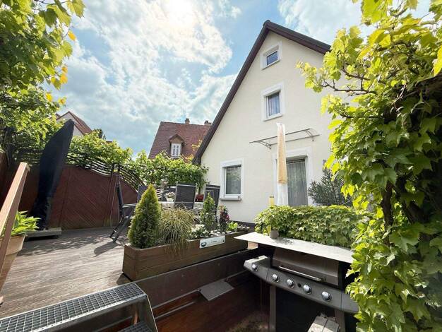 Haus zum Kauf 489.000 € 3,5 Zimmer 118 m² 184 m² Grundstück Feuerbach Stuttgart 70469