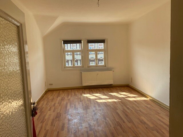 Apartment zur Miete 671,50 € 3 Zimmer 79 m²<br/>Wohnfläche 2.<br/>Geschoss Arnstadt Arnstadt 99310