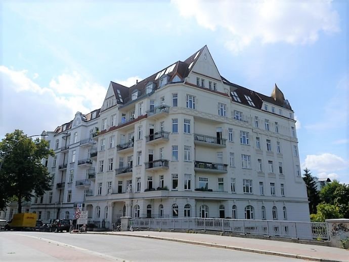 Bürofläche zum Kauf 2.100.000 € 10 Zimmer 265 m²<br/>Bürofläche Eppendorf Hamburg 20249