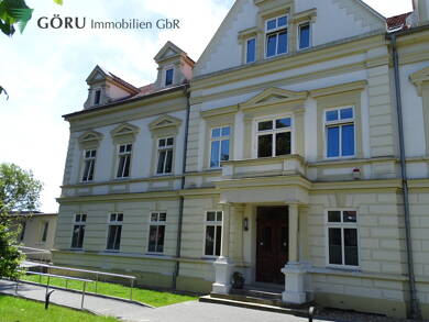 Wohnung zur Miete 530 € 2 Zimmer 49,3 m² frei ab 01.07.2025 Bergen Bergen auf Rügen 18528