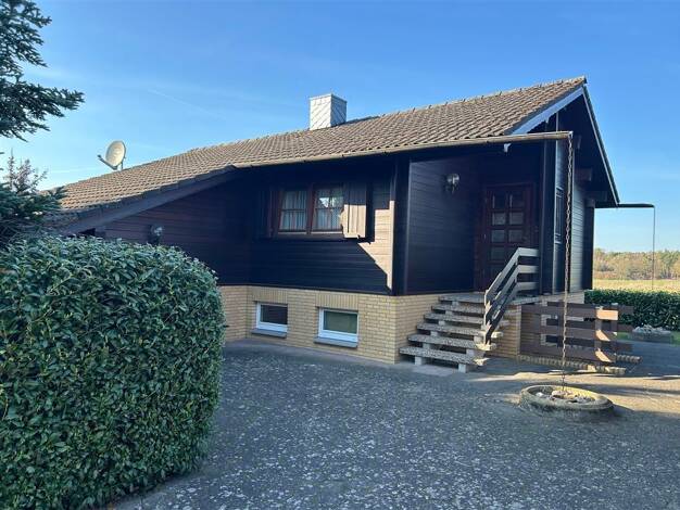Haus zum Kauf 158.000 € 2 Zimmer 45 m² 832 m² Grundstück frei ab sofort Steyerberg 31595