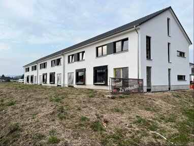 Reihenmittelhaus zum Kauf provisionsfrei 388.800 € 5 Zimmer 136 m² 240 m² Grundstück Hessisch Oldendorf Hessisch Oldendorf 31840