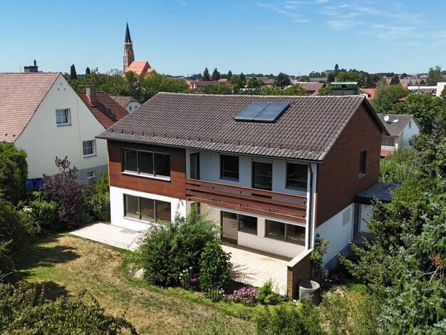 Einfamilienhaus zum Kauf 595.000 € 8 Zimmer 173 m² 831 m² Grundstück Geisenhausen Geisenhausen 84144