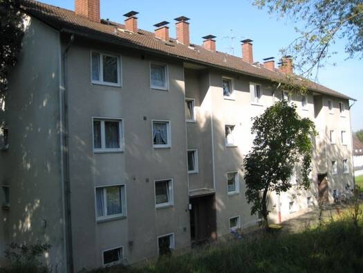 Wohnung zur Miete 329 € 3 Zimmer 71 m² 1. Geschoss Friedrich-Ebert-Straße 17 Buschhütten Kreuztal 57223