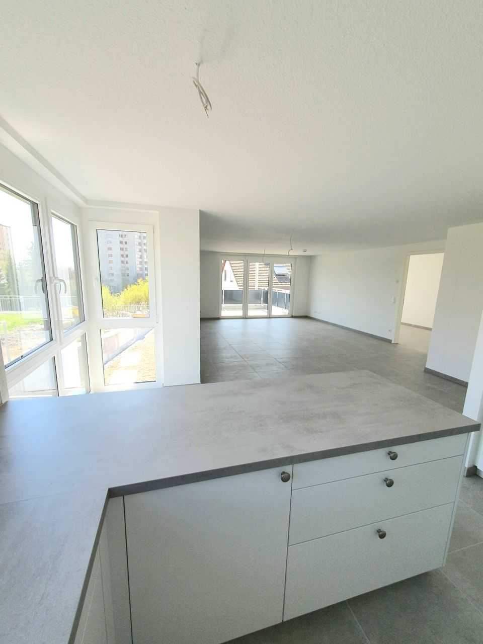 Wohnung zur Miete 700 € 3,5 Zimmer 99,4 m²<br/>Wohnfläche ab sofort<br/>Verfügbarkeit Wilhelmstr. Herrenberg Herrenberg 71083