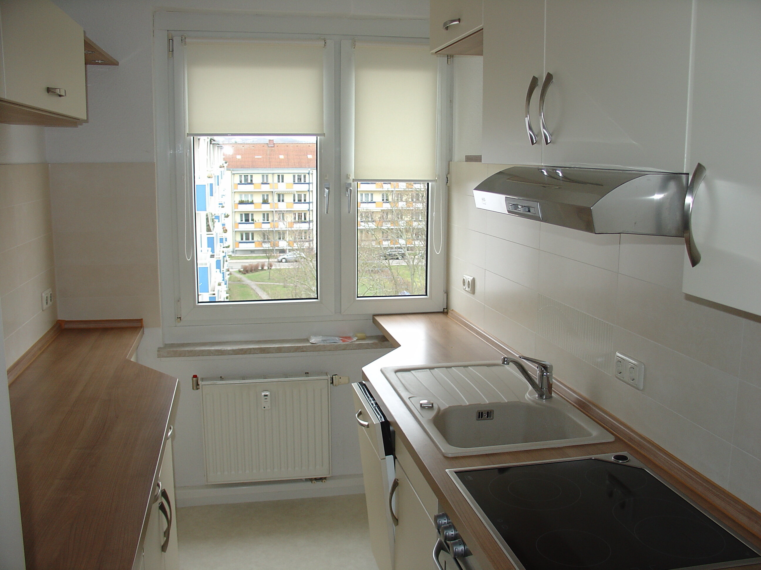 Wohnung zur Miete 395 € 3 Zimmer 59 m²<br/>Wohnfläche 4.<br/>Geschoss ab sofort<br/>Verfügbarkeit Debschwitz 3 Gera 07548