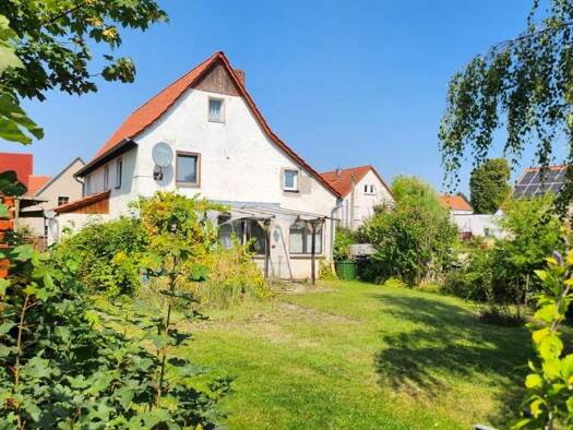 Haus zum Kauf 48.900 € 6 Zimmer 137,4 m² 1.204 m² Grundstück frei ab 01.01.2026 Dorfstraße 27 Ramsdorf Regis-Breitingen 04565
