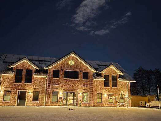 Terrassenwohnung zur Miete 1.350 € 3 Zimmer 96 m² Geschoss 1/2 frei ab 01.05.2026 Dr.-Douwes-Str. 7 Westrhauderfehn Rhauderfehn 26817