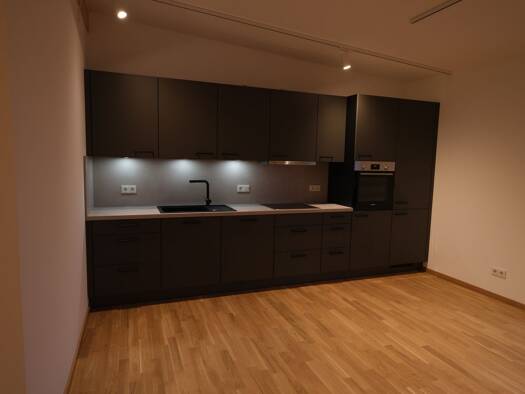 Penthouse zur Miete 1.280 € 4 Zimmer 103,8 m² 4. Geschoss frei ab 01.12.2026 Metten Metten 94526