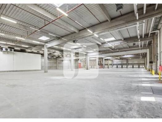 Lagerhalle zur Miete 18.850 m² Lagerfläche teilbar ab 1.655 m² Langenweddingen Sülzetal 39171