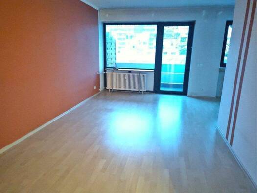 Studio zur Miete 745 € 1,5 Zimmer 45 m² 2. Geschoss frei ab sofort Güntherstraße Niederrad Frankfurt am Main 60528