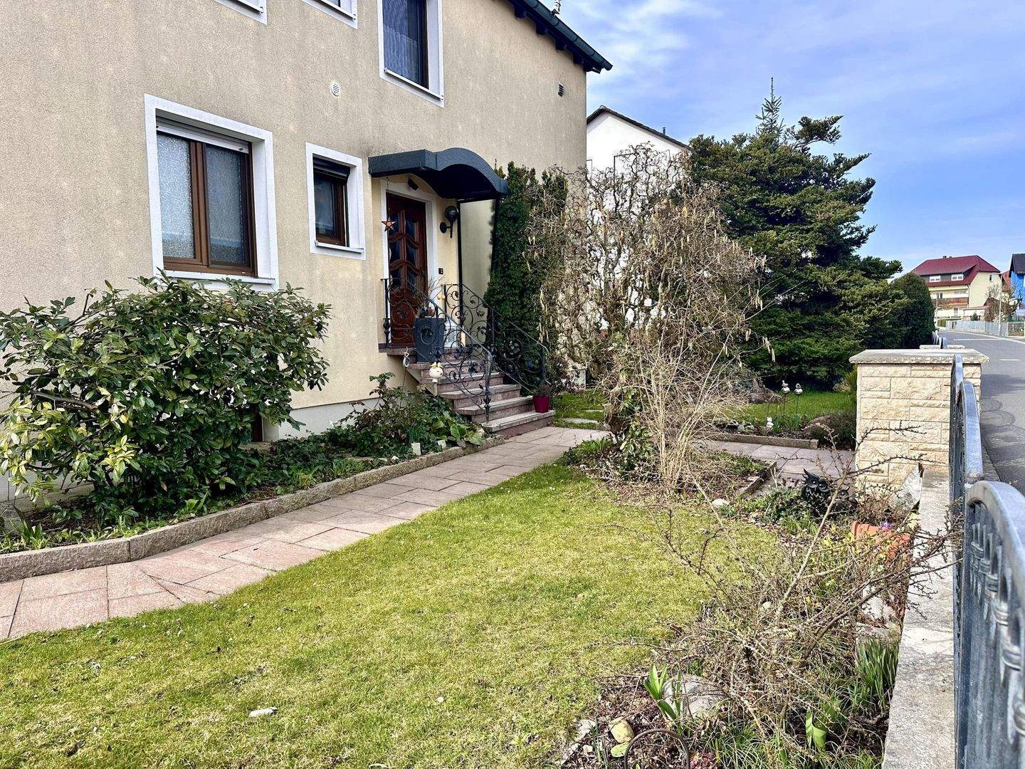 Immobilie in Kümmersbruck - Viel Platz für alles was glücklich macht - Landleben inklusive! Gepflegtes ZFH in Kümmersbruck/ Moos - Bild 4