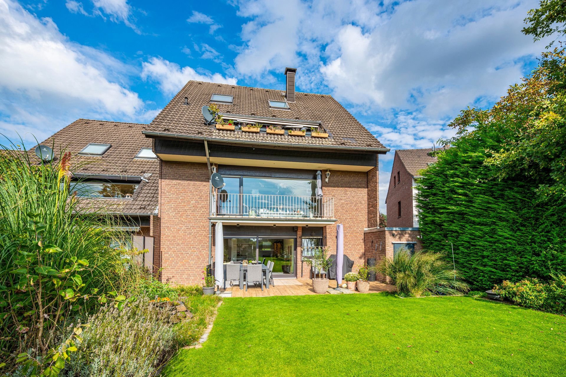 Einfamilienhaus zum Kauf 479.000 € 4 Zimmer 93 m²<br/>Wohnfläche 1.199 m²<br/>Grundstück Venn Mönchengladbach / Venn 41068