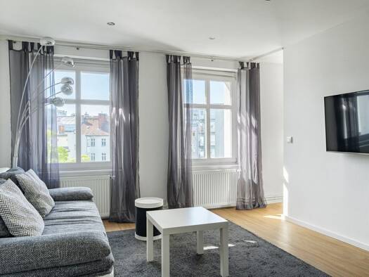 Wohnung zum Kauf 169.500 € 1 Zimmer 32,3 m² 4. Geschoss Neukölln Berlin 12047