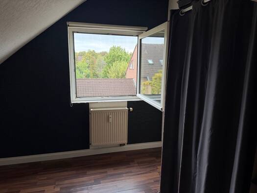 WG-Zimmer zur Miete 450 € 30 m² Geschoss 2/2 frei ab 01.11.2026 Maximilian-Kolbe-Straße 7 Hermülheim Hürth 50354