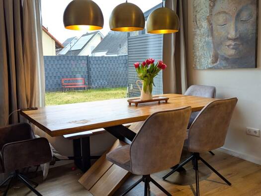 Doppelhaushälfte zur Miete 2.400 € 7 Zimmer 186 m² 312 m² Grundstück frei ab 01.06.2026 Altlußheim 68804