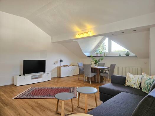 Wohnung zur Miete Wohnen auf Zeit 1.980 € 2,5 Zimmer 80 m² frei ab 01.10.2025 Neubiberg 85579