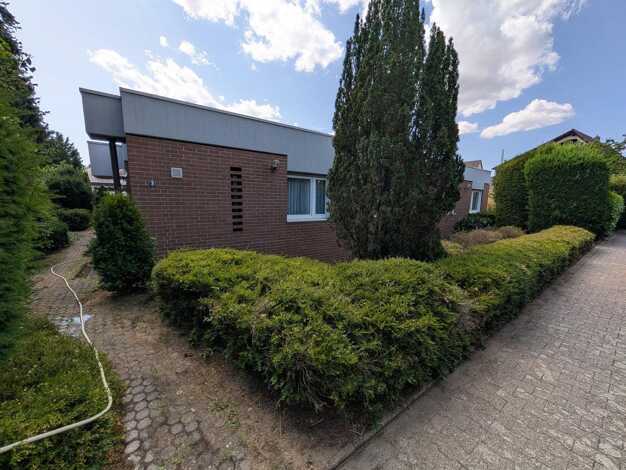 Einfamilienhaus zum Kauf provisionsfrei 835.000 € 7 Zimmer 210 m² 780 m² Grundstück Limburgerhof 67117
