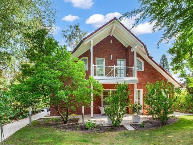 Einfamilienhaus zum Kauf 1.400.000 € 7 Zimmer 251 m² 821 m² Grundstück Kladow Berlin 14089