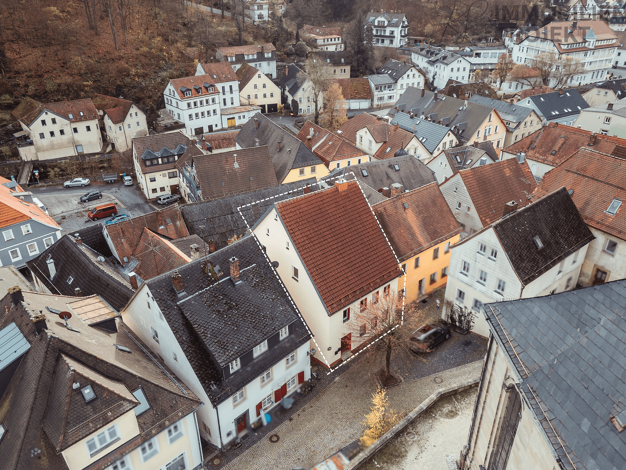 Mehrfamilienhaus zum Kauf 135.000 € 6 Zimmer 188 m² 100 m² Grundstück Bad Berneck Bad Berneck im Fichtelgebirge 95460