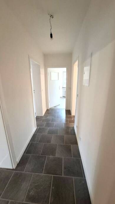 Wohnung zur Miete 469 € 3 Zimmer 62 m² 1. Geschoss frei ab 16.06.2025 Schlachtenstr. 7 Mittelmeiderich Duisburg 47137