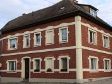 Mehrfamilienhaus zum Kauf als Kapitalanlage geeignet 150.000 € 170 m² 180 m² Grundstück Lindenplatz 2 Eisenberg Eisenberg 07607