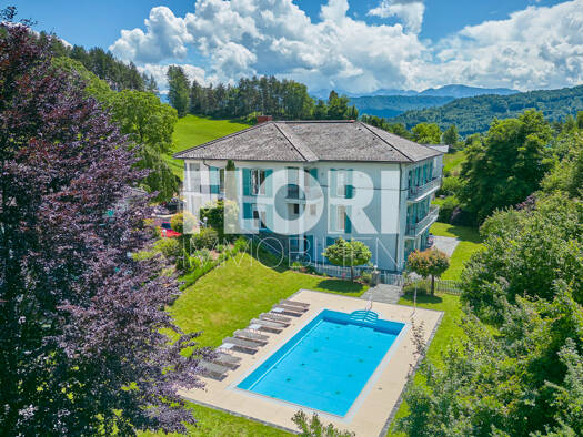 Hotel zum Kauf 2.450.000 € 19 Zimmer 887 m² Gastrofläche 2.262 m² Grundstück Pörtschach am Wörthersee 9210