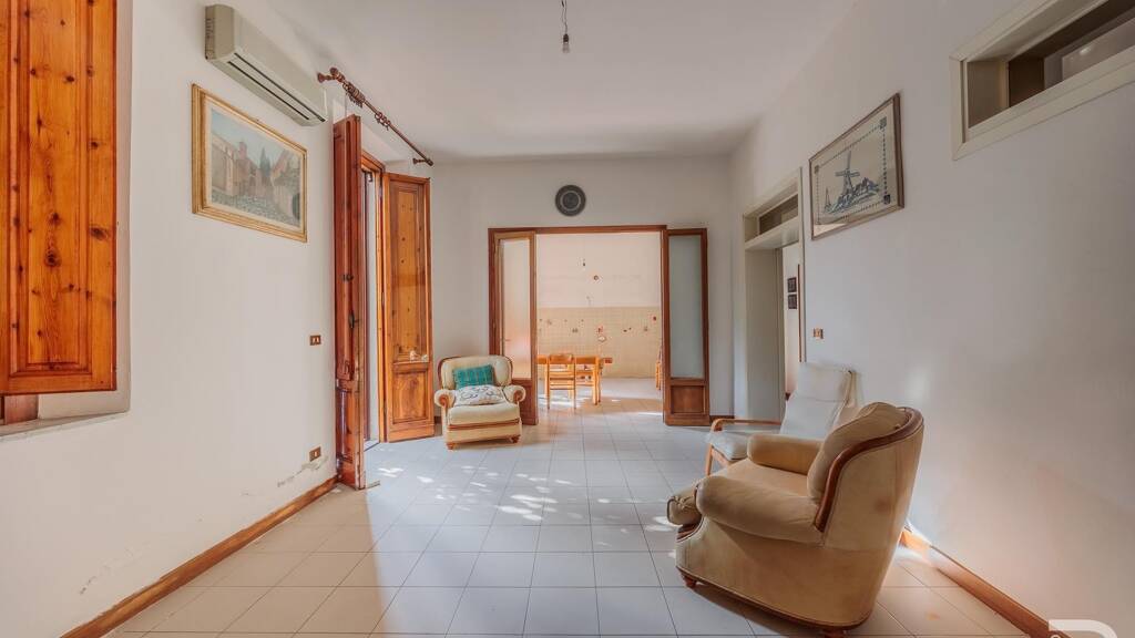 Haus zum Kauf 1.400.000 € 5 Zimmer 450 m² frei ab sofort Florenz