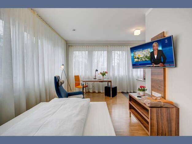 Studio zur Miete 1.080 € 1 Zimmer 28 m² frei ab 04.10.2026 Ismaning 85737