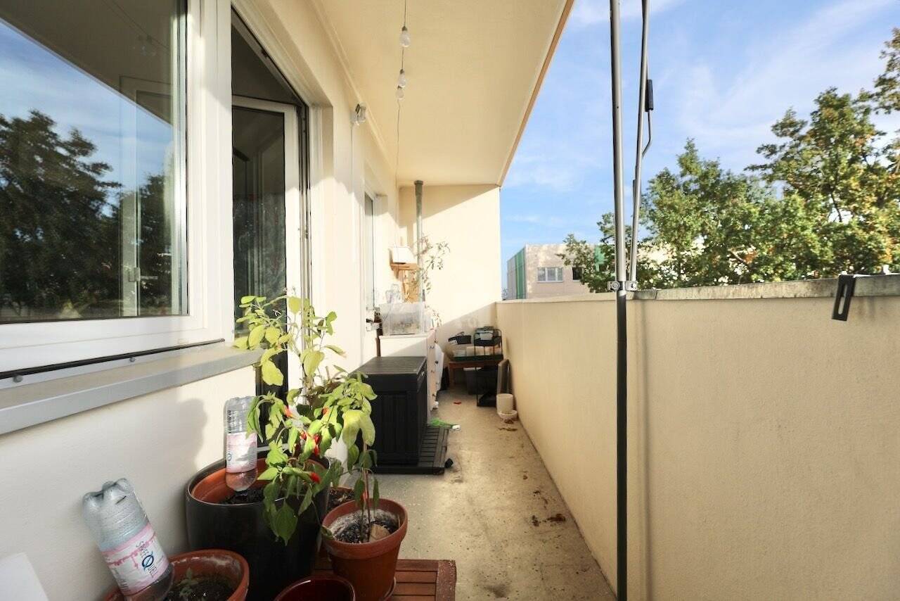 Property thumbnail 16