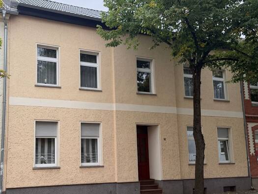 Einfamilienhaus zum Kauf 220.000 € 10 Zimmer 255 m² 575 m² Grundstück frei ab sofort Zerbst Zerbst/Anhalt 39261