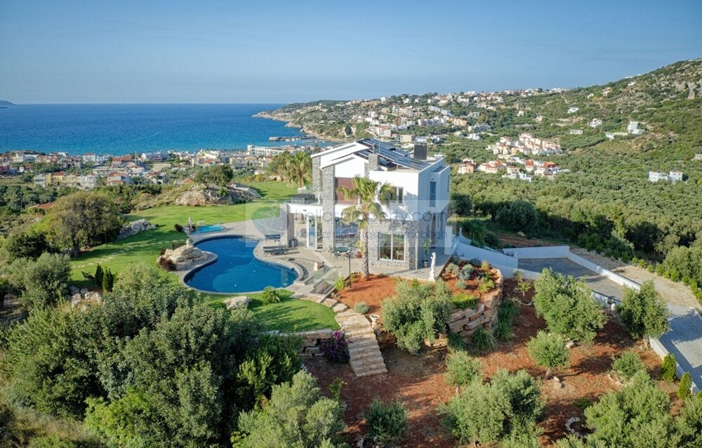 Villa zum Kauf 1.950.000 € 7 Zimmer 352 m²<br/>Wohnfläche 4.935 m²<br/>Grundstück Almyrida-Apokoronas-Chania 73100