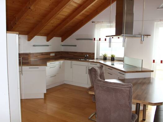 Wohnung zur Miete 950 € 4 Zimmer 138 m² frei ab sofort Allhartsmais Schöfweg 94572