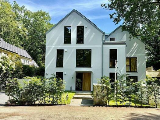 Stadthaus zur Miete - Erstbezug 5.600 € 6 Zimmer 268 m² 400 m² Grundstück frei ab 15.11.2025 Siebenbuchen 2 b Blankenese Hamburg 22587