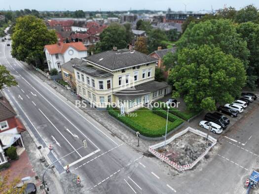 Wohn- und Geschäftshaus zum Kauf als Kapitalanlage geeignet 920.000 € 26 Zimmer 774 m² 950 m² Grundstück Stadtzentrum Emden 26725