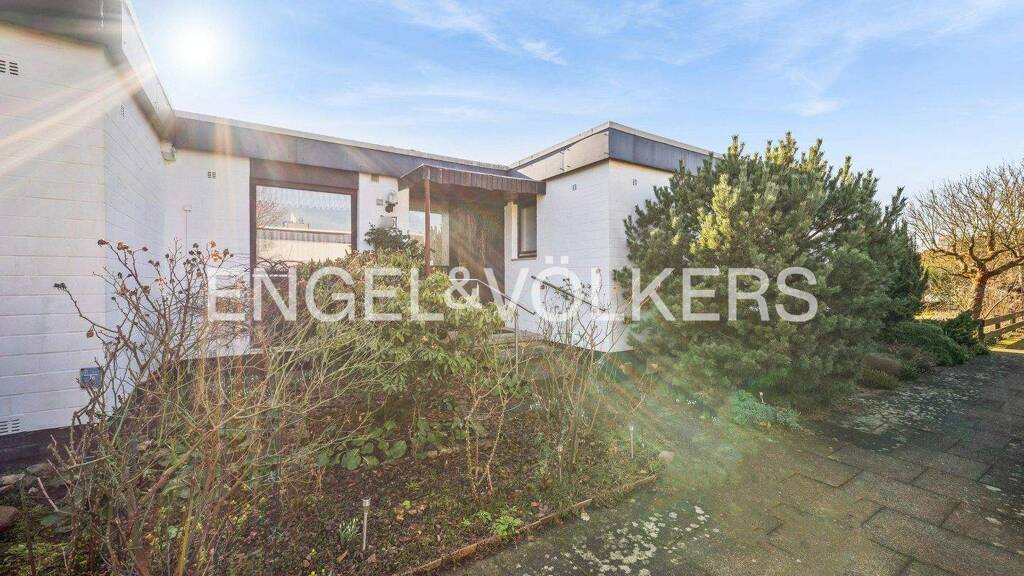 Bungalow zum Kauf 370.000 € 4 Zimmer 127 m² 492 m² Grundstück Stöckheim Braunschweig 38124