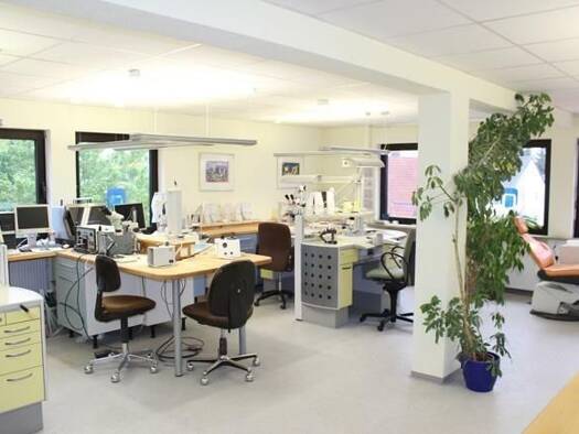 Praxis zum Kauf 565.000 € 125 m² Bürofläche Altenberg Oberasbach 90522