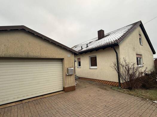 Einfamilienhaus zum Kauf 363.000 € 7,5 Zimmer 150 m² 1.050 m² Grundstück frei ab sofort Ernstfeld Schlammersdorf 95519
