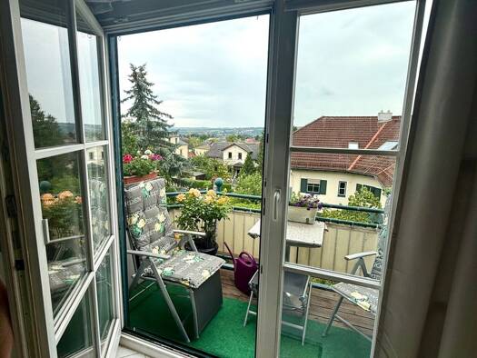 Immobilie zum Kauf provisionsfrei als Kapitalanlage geeignet 180.000 € 2 Zimmer 57,5 m² Radebeul 01445
