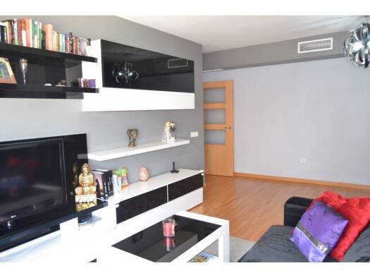 Wohnung zur Miete 675 € 2 Zimmer 85 m² 2. Geschoss Almeria 04009