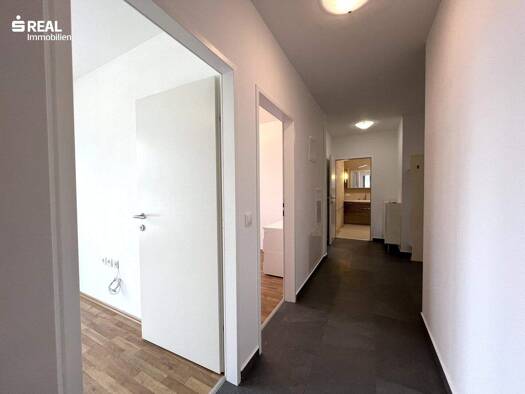 Wohnung zur Miete 1.028 € 4 Zimmer 72,7 m² 3. Geschoss Stockerau 2000