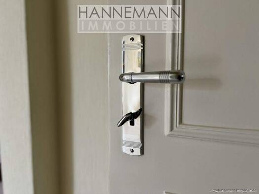 Einfamilienhaus zum Kauf 560.000 € 6 Zimmer 147,7 m² 947 m² Grundstück Wedel 22880