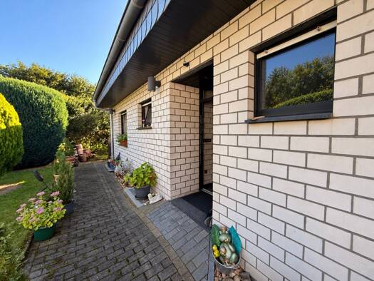 Haus zum Kauf 449.000 € 6 Zimmer 176,8 m² 660 m² Grundstück Völlinghausen Möhnesee 59519